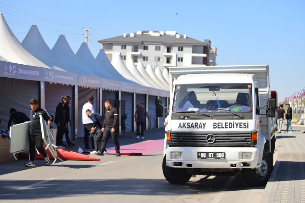 HAZIRLIKLAR TAMAMLANDI 2. AKSARAY BİLİM FESTİVALİ KAPILARINI YARIN ZİYARETÇİLERİNE AÇIYOR