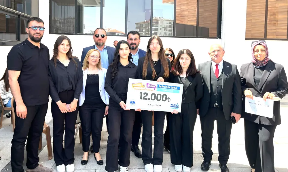 KAMBER DEMİR ANADOLU LİSESİNDEN ÖNEMLİ BAŞARI