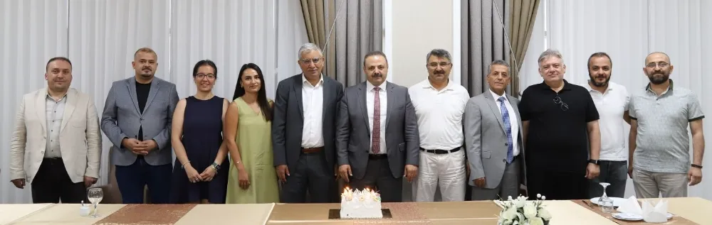 Rektör Arıbaş’tan Akreditasyon Başarısında Emeği Geçenlere Teşekkür